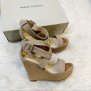 Marc Fisher Haely Tan Suede Platform Espadrille Open Toe Sandals Size 7.5M